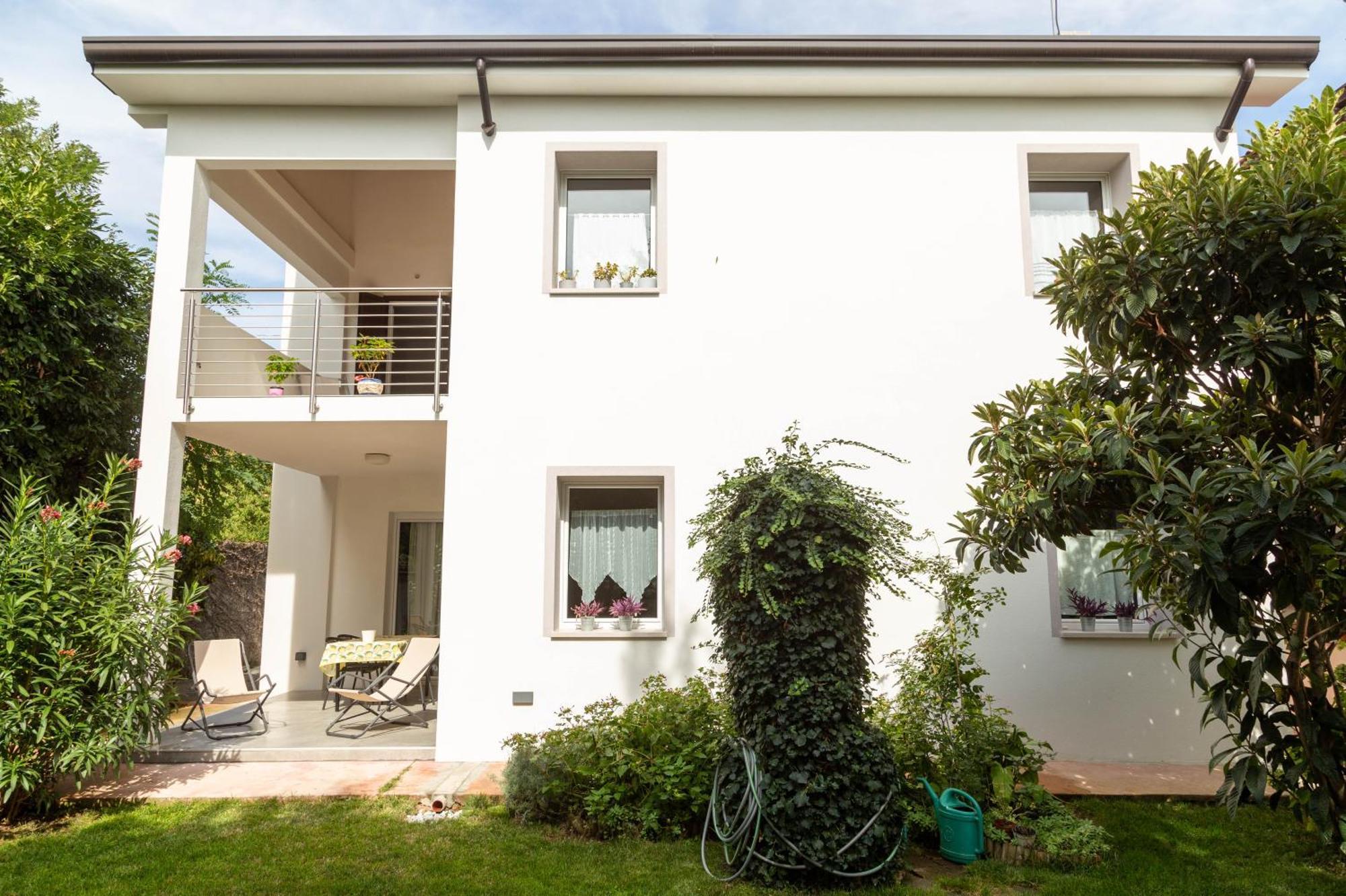 Appartamento Con Giardino Le Querce Систиана Экстерьер фото